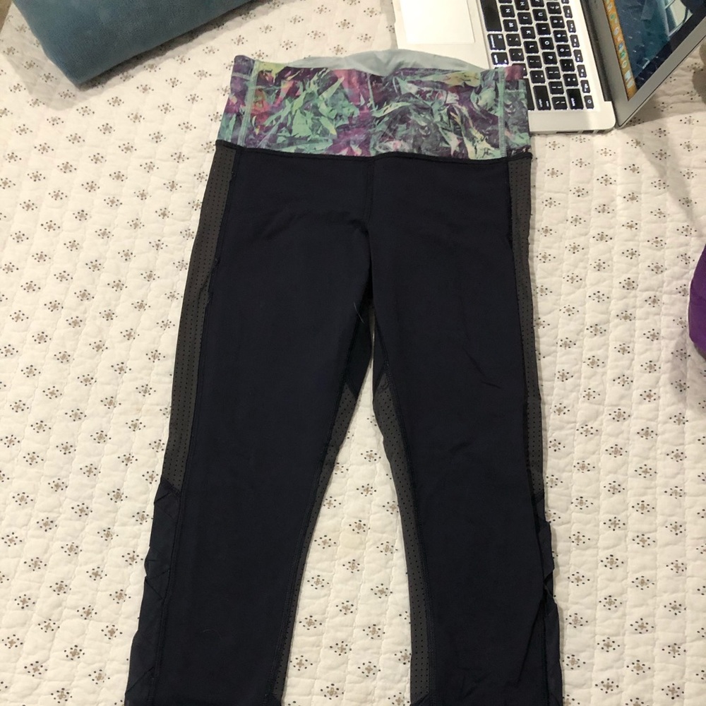Lulu mesh leggings